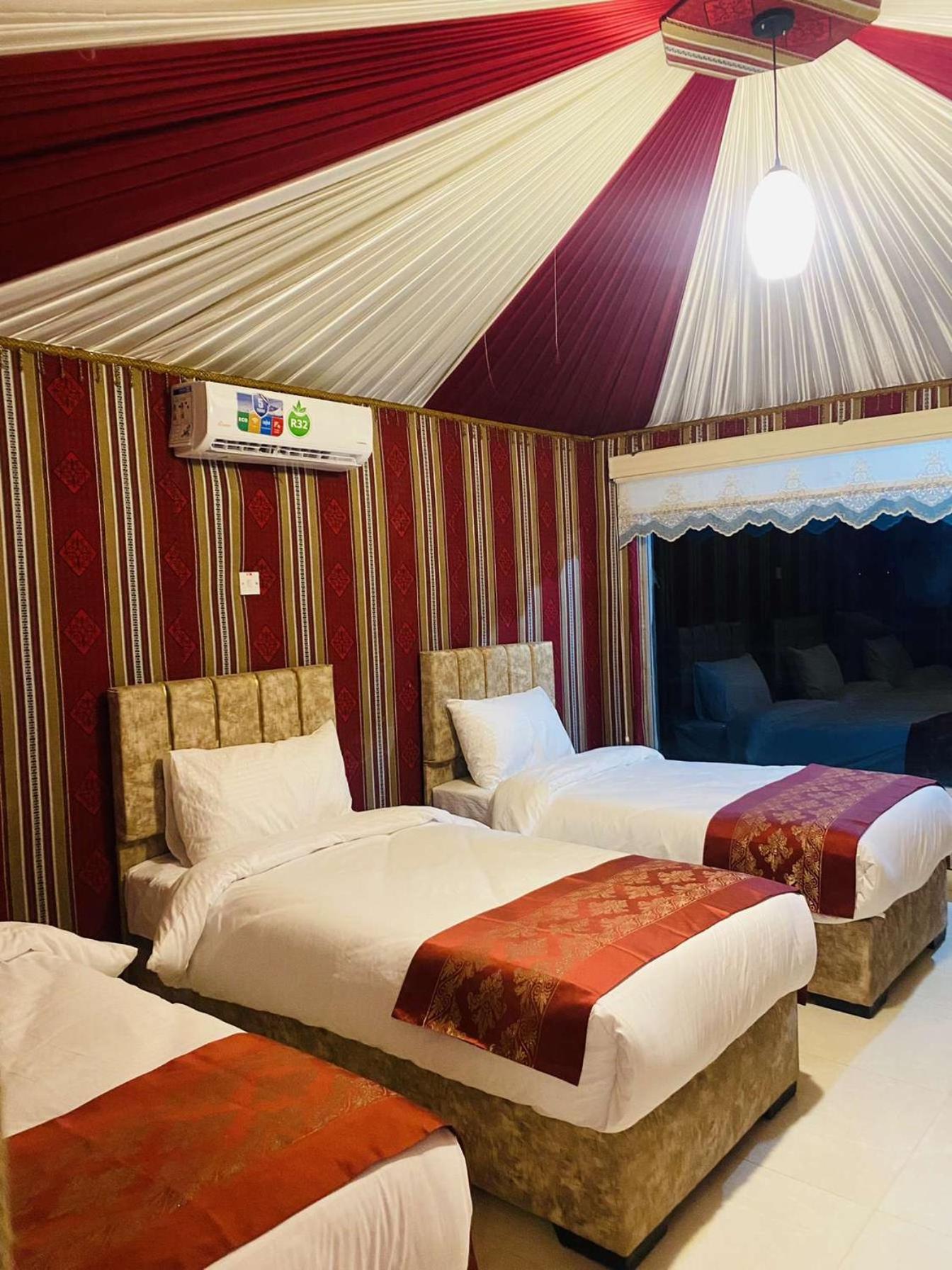 Wadi Rum Sky Camp المظهر الخارجي الصورة
